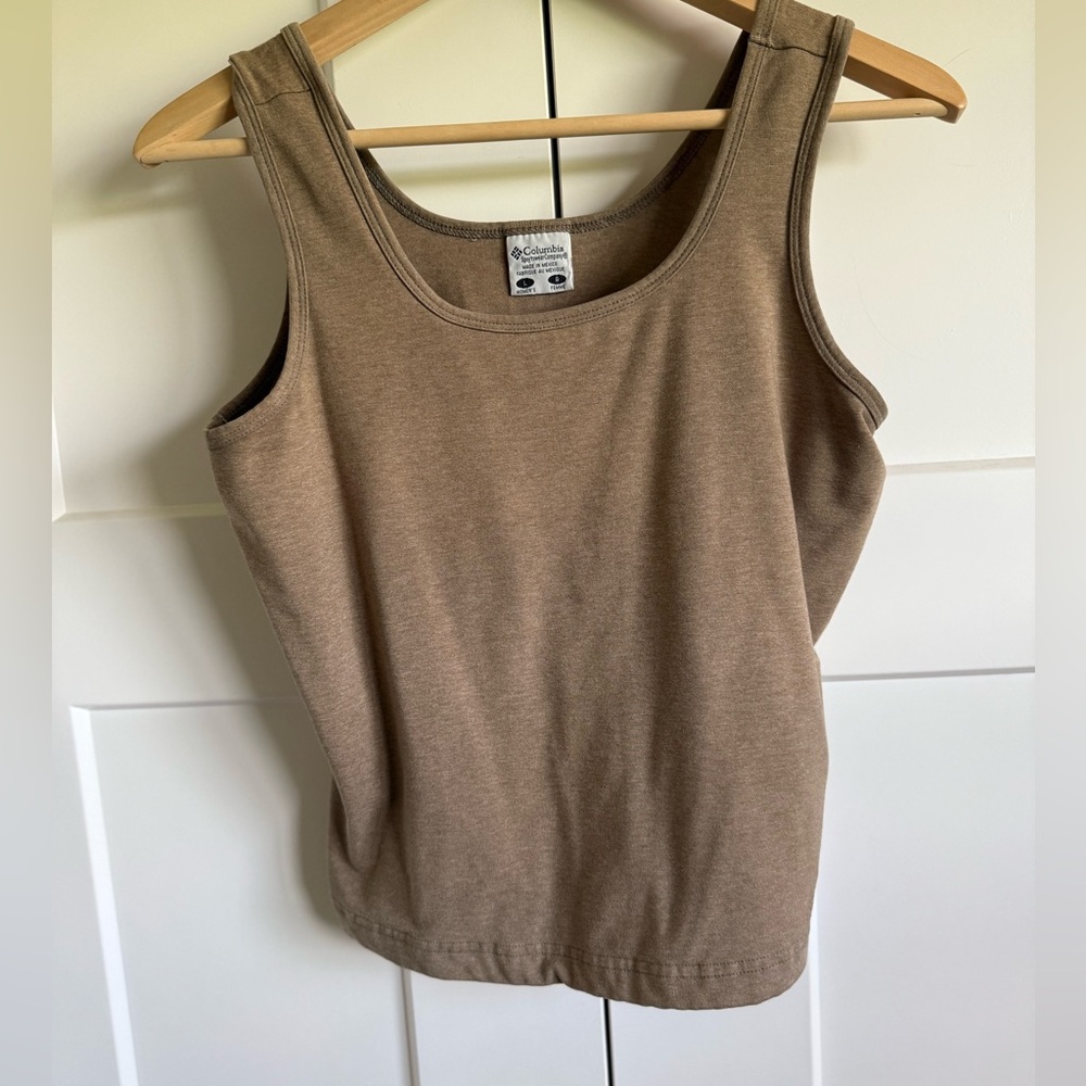 Columbia Women's Tan Neutral Tank Top